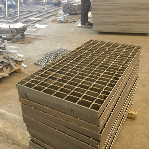 耐用平台钢格栅钢格板的双重防护安全无忧