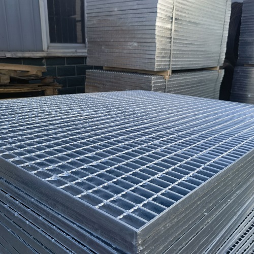 镀锌平台钢格板的首选优势解析