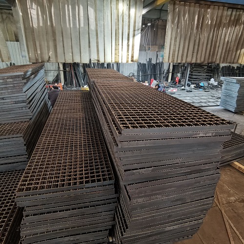 平台钢格板详解承载标准