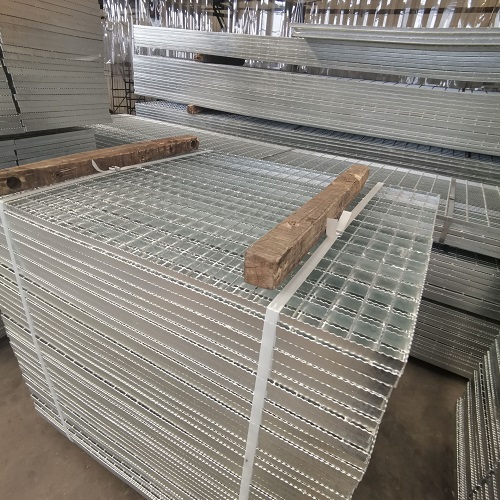 如何辨别劣质钢格板？看这4个细节，避免安全隐患