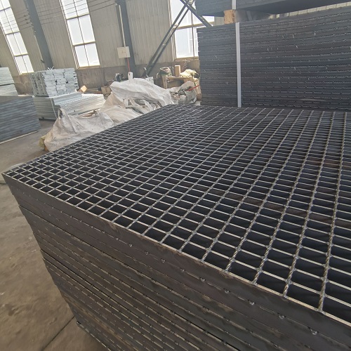 机场航站楼钢格板应用：美观+高安全性要求！