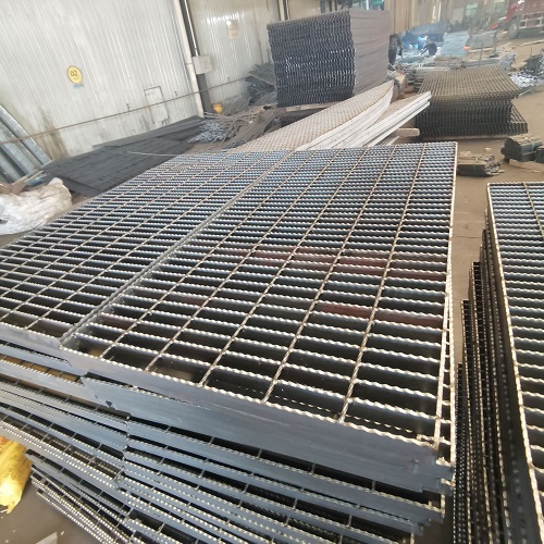 钢格板重量计算指南：如何精准估算采购成本？